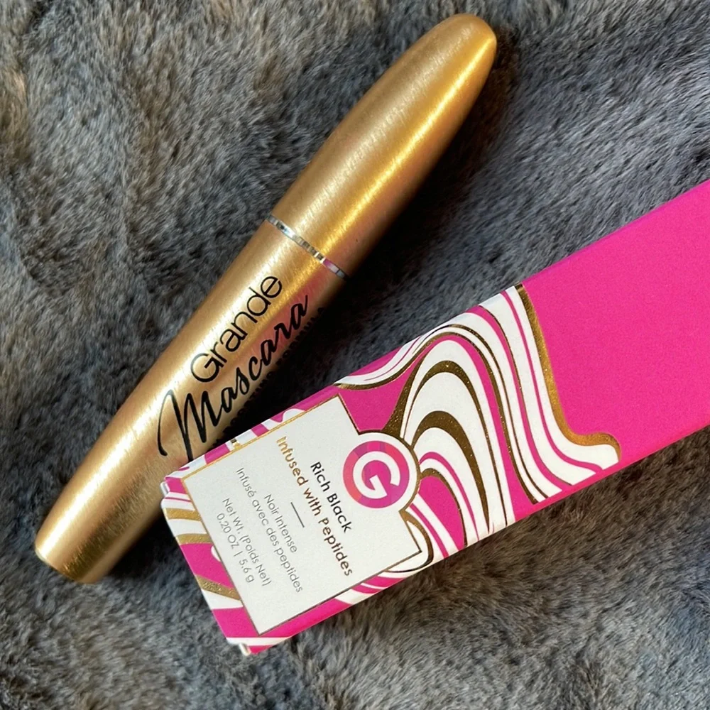 New Grande Mascara - Black Conditioning Peptide Black Mascara